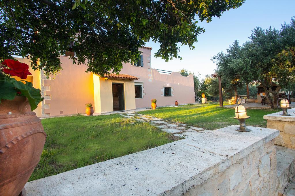 Villa Manoutsio Episkopi-Chania エクステリア 写真