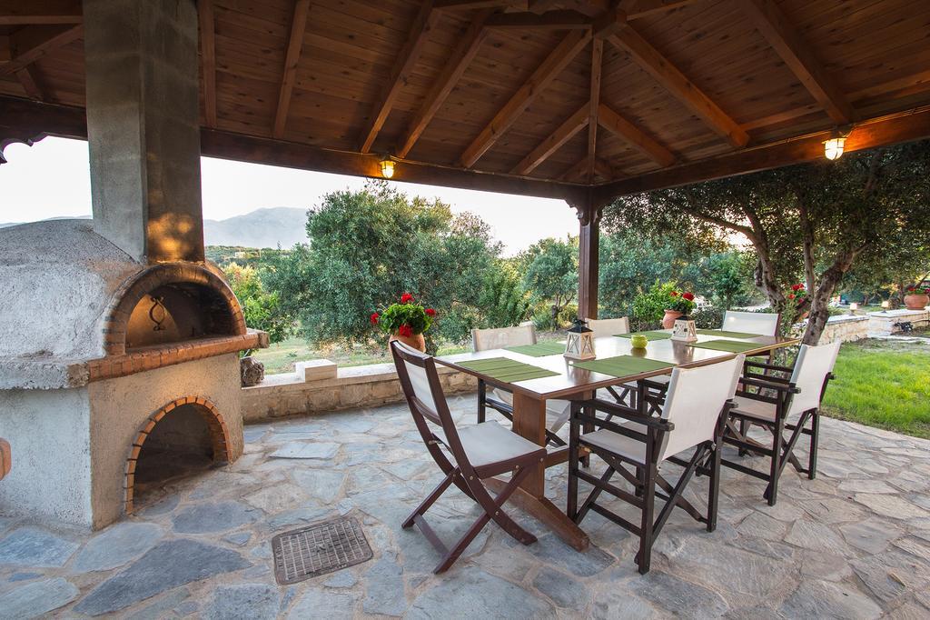 Villa Manoutsio Episkopi-Chania エクステリア 写真